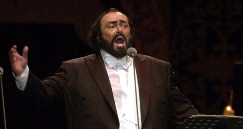 luciano-pavarotti-1236773282-large-article-0